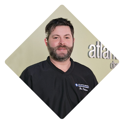 Dr Christopher Takacs